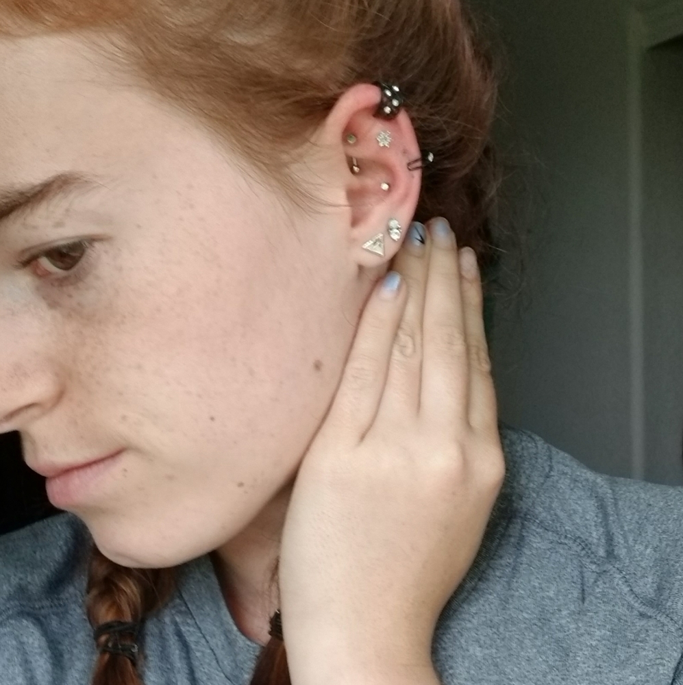 Ear cuffs - Picture 3 of 4